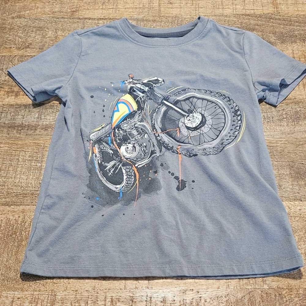 Boys 6/7 Cat and Jack T-shirt